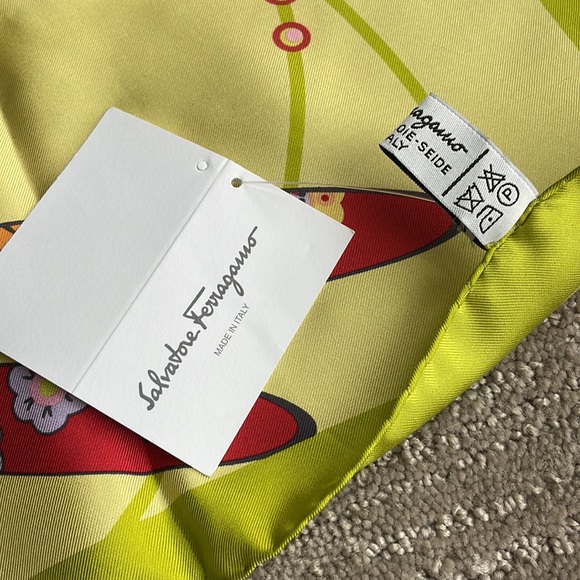 Salvatore Ferragamo 100% silk scarf—NEW WITH TAGS! - Picture 5 of 7